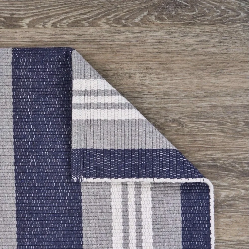 LR HOME 4 Ft. Coastal Cottage Striped Woven Accent Area Rug Navy Blue Grey White